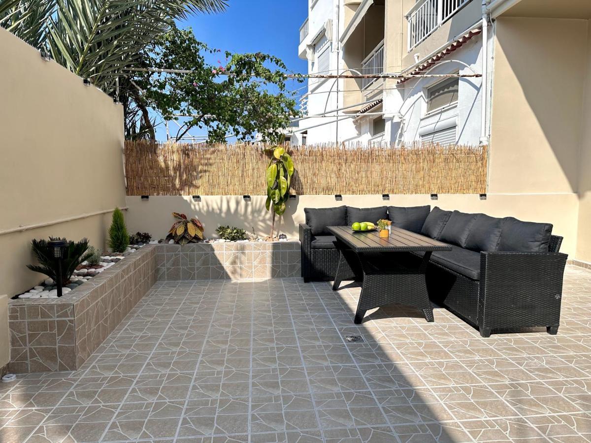 Seaside Deluxe Apartment Ialysos  Exteriör bild